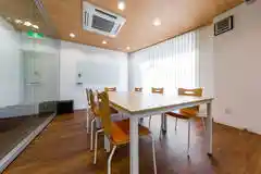 WORLD CROSS ROOM (DA&다)