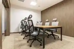 BIZcomfort大阪江戸堀 8名用貸し会議室