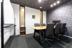 BIZcomfort千葉駅前 6名様用会議室