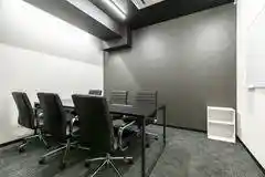 名駅Minami-One 6名用会議室