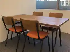 SHARE M-10 会議室2