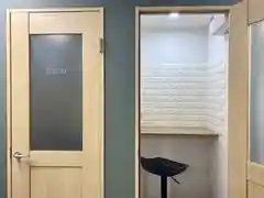 whoワークラウンジ Room2