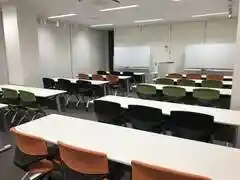 馬車道駅前 加瀬の貸し会議室 Room2
