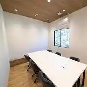 GARAGE MACHIDA 会議室