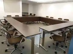 Workmedi新宿 会議室C