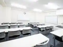 ROOMs水道橋店　第6会議室　JR水道橋駅 徒歩2分