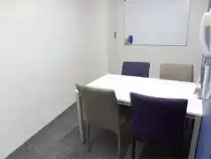 アントレオフィス 四ツ谷個室小会議室
