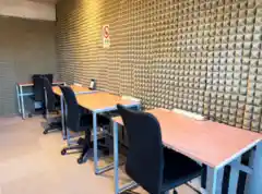 オフィス西片 1号室