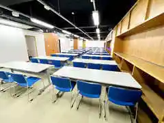 京都会議室 四条烏丸貸会議室京都高辻ビル 2階会議室