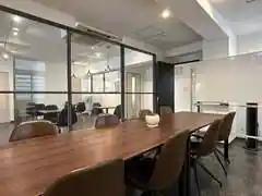 CREATE OWN LIFE 10名会議室