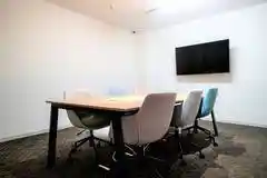 A.i.Nihombashi EAST 6名会議室