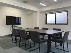 神戸駅前８名貸会議室10F M-1