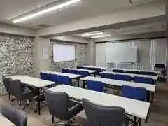 神戸駅前20名大会議室９F【レンタルスペース可】