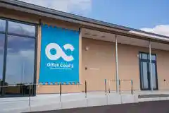 Office Cloud 9 会議室半面利用