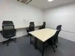 いいオフィス上尾 貸軽防音ブースC