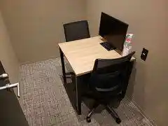 H1T大宮 会議室 01