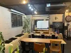 奥渋駅近で簡単な食事付き会議にピッタリなスペース