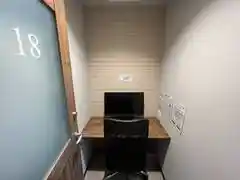 いいオフィス赤坂見附 ブース18