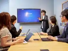 BIZcomfort浅草 6名用会議室