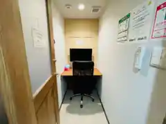 いいオフィス御徒町 ブース1