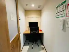 いいオフィス御徒町 ブース2