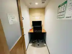 いいオフィス御徒町 ブース7