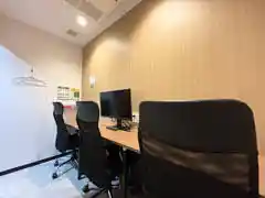 いいオフィス新宿大久保 ブース1