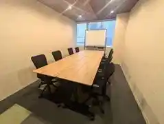 広瀬通会議室