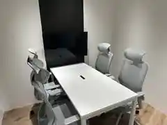 【大名天神】モニター付き完全個室！4名利用可能なミーティングルームB