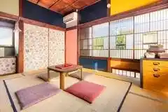 Villa Sacra 虹の間