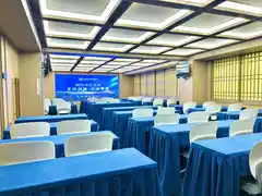 華青会2F会議室