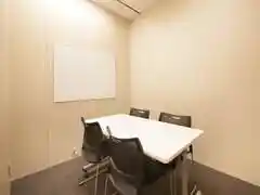 リロの会議室　コンフォート新宿会場　Room C