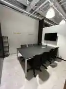 いいオフィス南越谷 8名用会議室 【M-7】