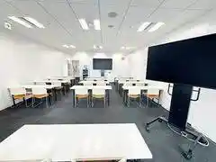 大阪会議室　mediST セミナールーム
