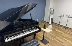 東別院防音室グランドピアノ音楽楽器練習室