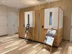 2ndbase_広島駅南口No.2（向かって右）