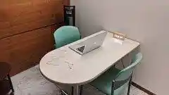 勉強カフェ博多プレースのカウンセリングルーム（A会議室）