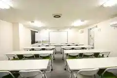 お気軽会議室堺筋本町　コスパ最高　42人着席可能