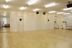 パレアダンススタジオ