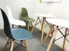 Colormellカラメル池袋西口店D室ブルー