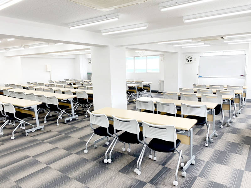 鶴見駅前ホール 第1会議室-2