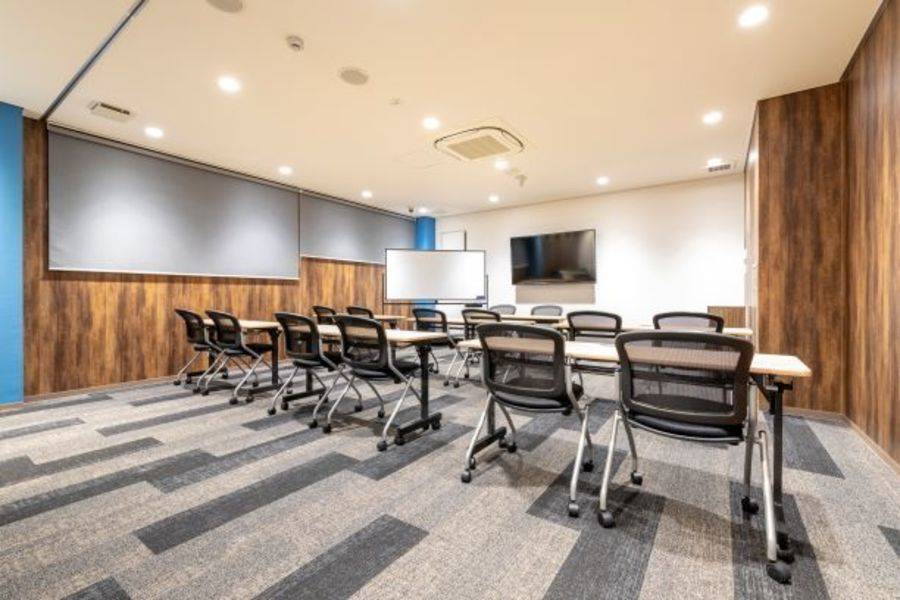 【レンタルスペース】【スペイシー】貸会議室 元町駅 14名の画像