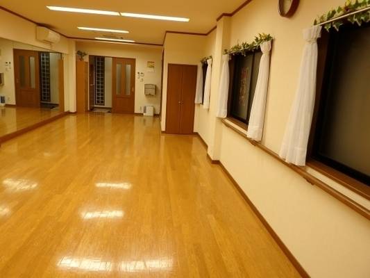 阪急十三駅徒歩10分！！鏡張りスペース！！-3