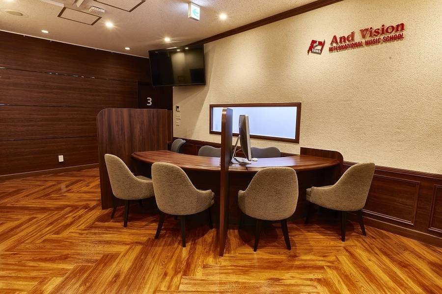 アンドビジョンInternational School-4
