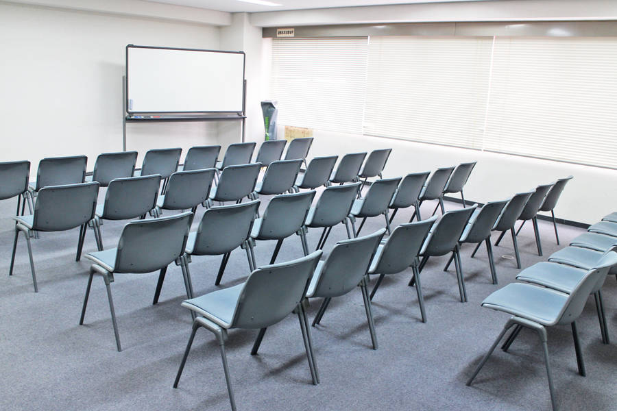 ＳＭＧ貸し会議室　近商ビル7階B室-5