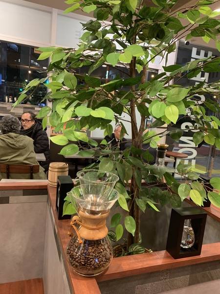 LEON'S COFFEE-5