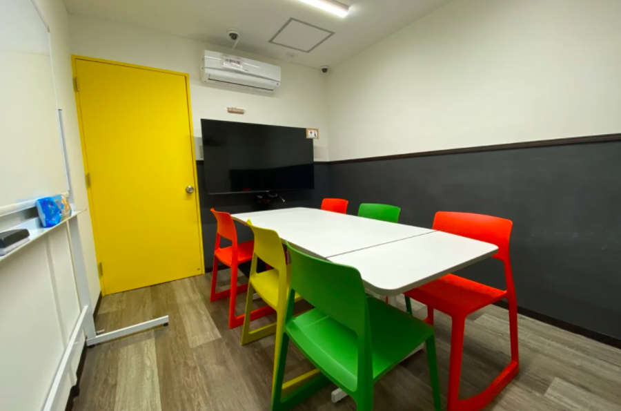 ミリヨン 03黄色部屋-2