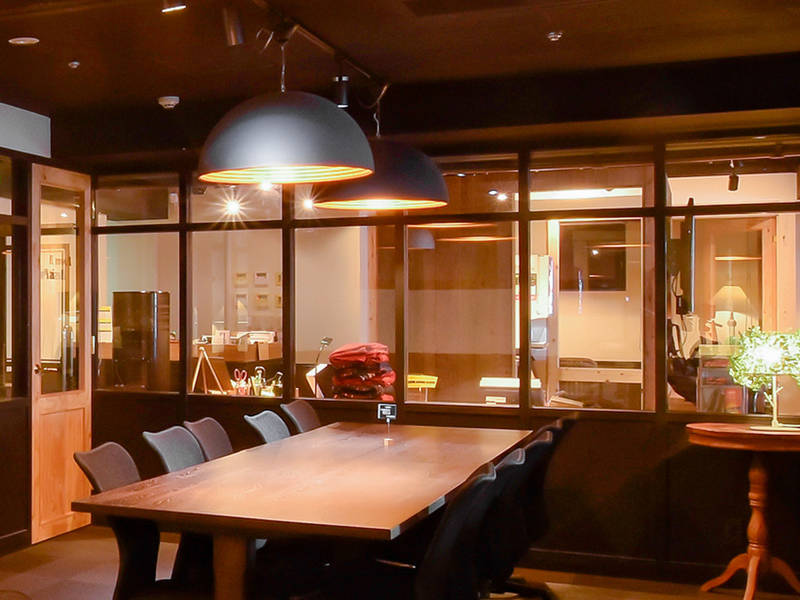 港区新橋駅徒歩２分！完全個室の会議室(10名)-2