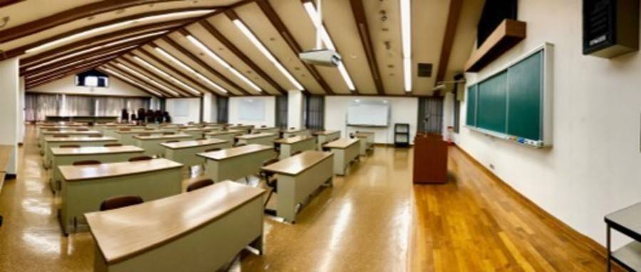 【レンタルスペース】【スペイシー】貸会議室 130名の画像