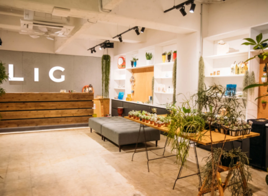 いいオフィス上野　会議室1-2